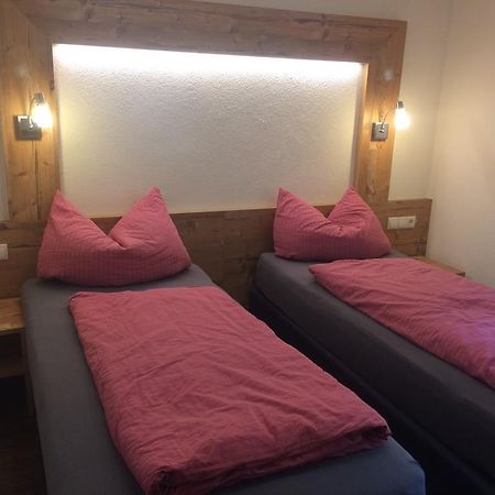 Haus Almrausch Apartment Сьолден Екстериор снимка