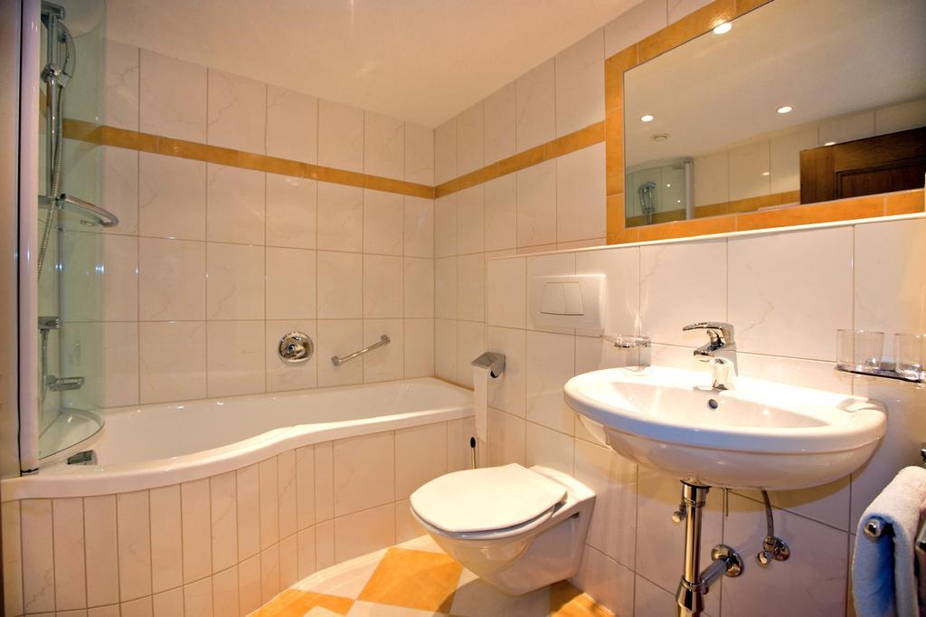 Haus Almrausch Apartment Сьолден Екстериор снимка
