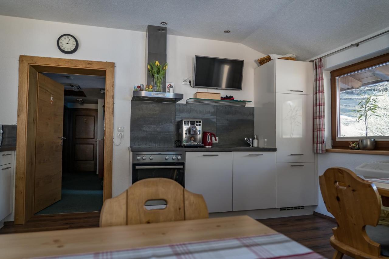 Haus Almrausch Apartment Сьолден Екстериор снимка